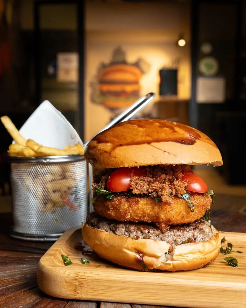 1600 Burger — Hamburgueria em Itatiba em Itatiba